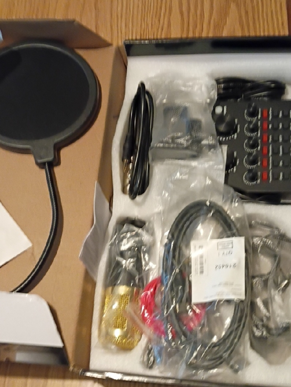 Portable Condenser Microphone Kit with Pop Filter and Cables  Podcast Set